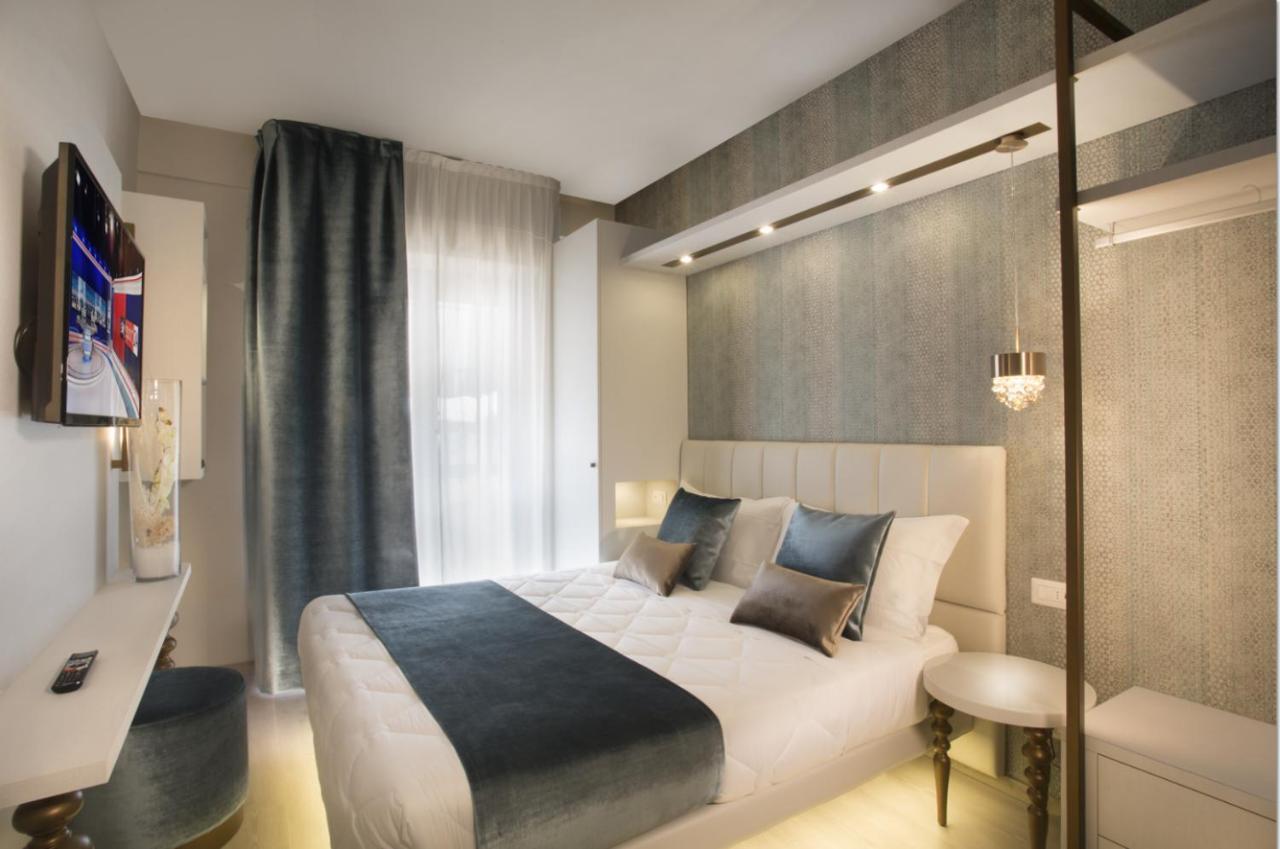 ריצ'יונה Hotel Ambassador מראה חיצוני תמונה