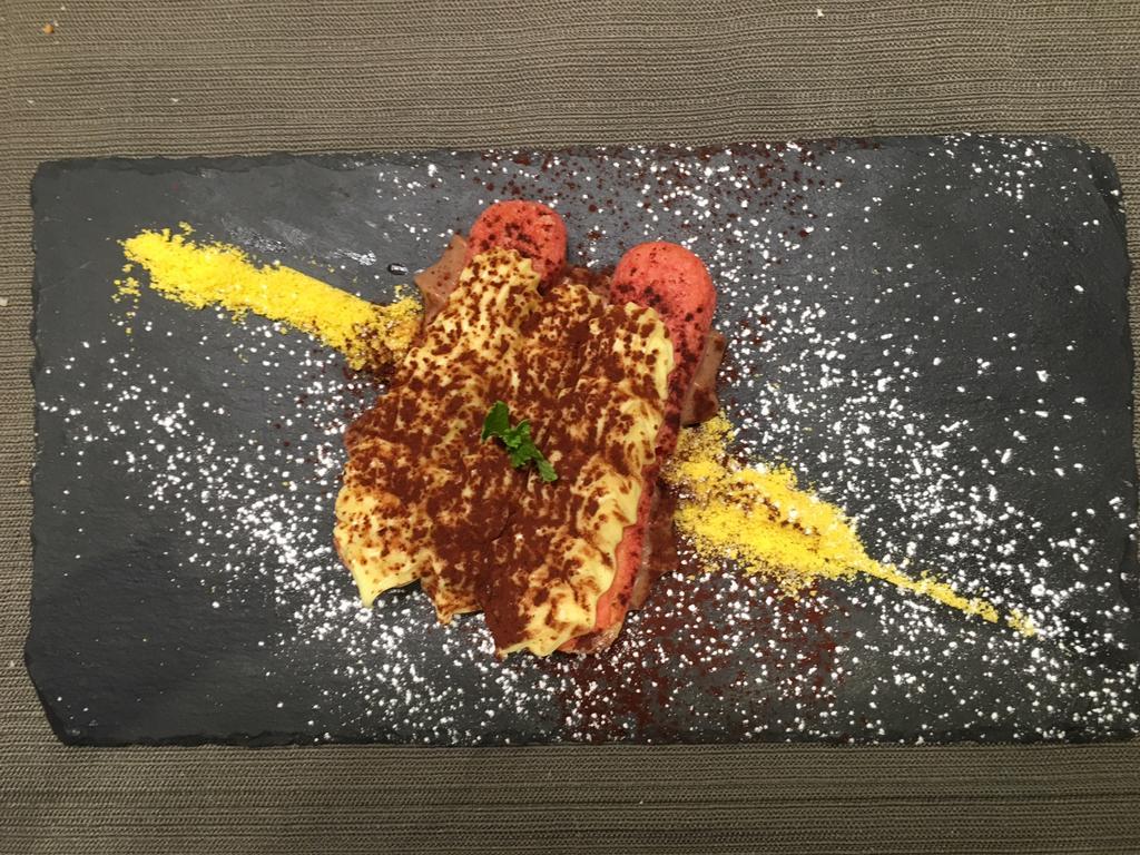 ריצ'יונה Hotel Ambassador מראה חיצוני תמונה